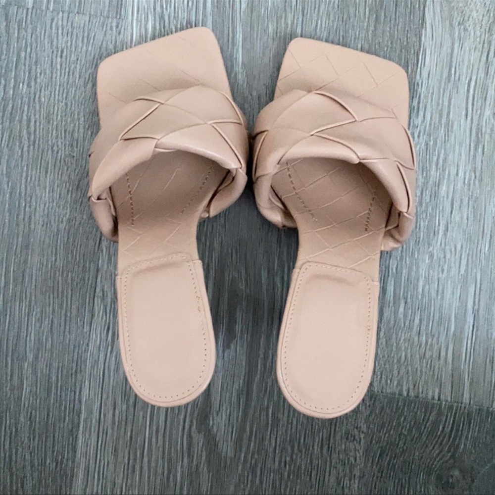 Mule/Slide Sandal